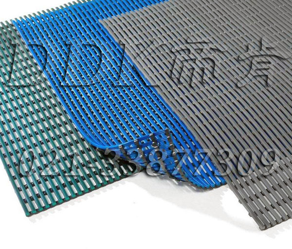 帝肯(DDK)_1900_337（浴室及更衣間地面防滑材料）浴室防滑地膠,浴室防滑墊,浴室防滑疏水磚,浴池防滑地墊,浴池防滑墊,淋浴房防滑墊,衛(wèi)浴防滑墊,浴室pvc格柵地板,