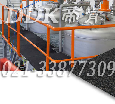 帝肯(DDK)_S350_9979（車(chē)間過(guò)道地面材料）過(guò)道地毯,車(chē)間地毯,通道地毯,門(mén)墊地毯,防噪音地毯,防噪聲地毯,防噪音地墊,防滑毯,防疲勞地毯,防滑塑料毯,防滑地毯,靜音地毯,